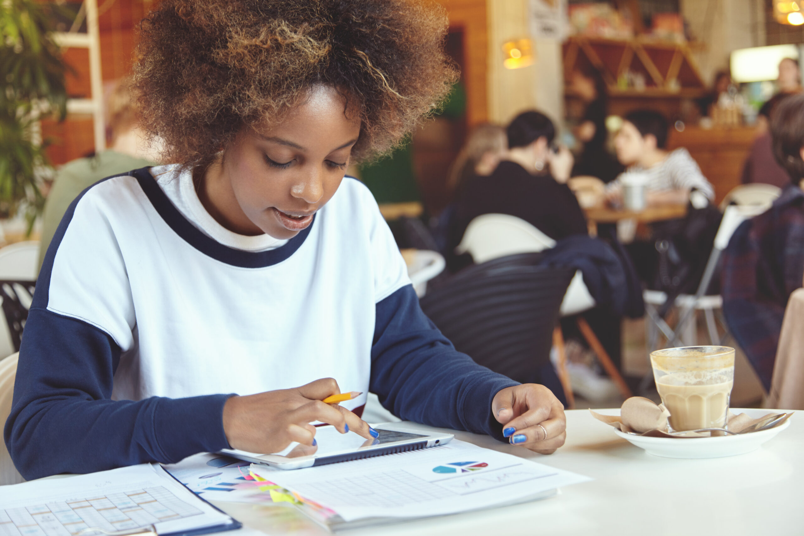 Partial Scholarships Abroad: How International Students Can Calculate the Real Cost
