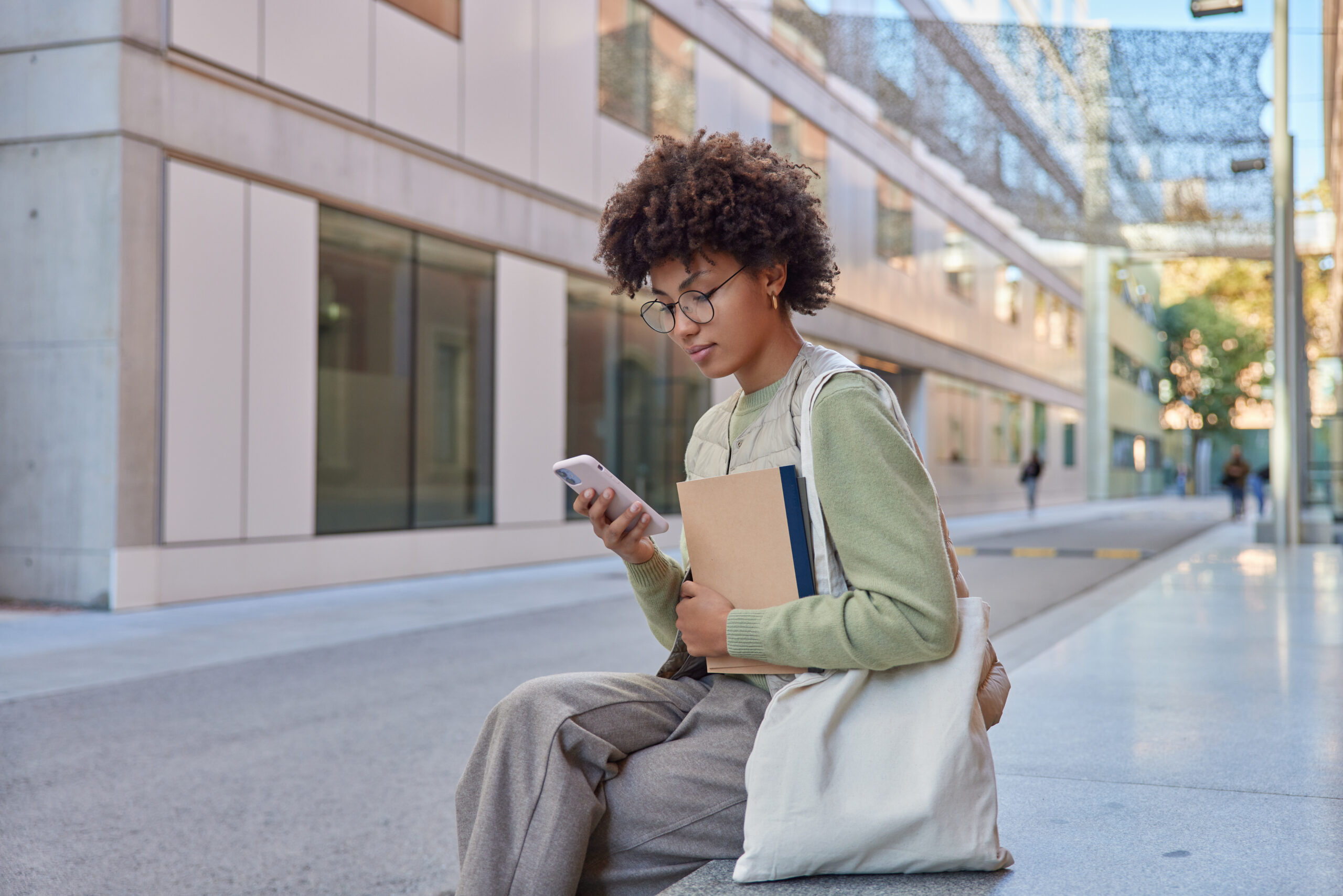 Student Bank Account Abroad: How to Open One After Arrival Without Stress