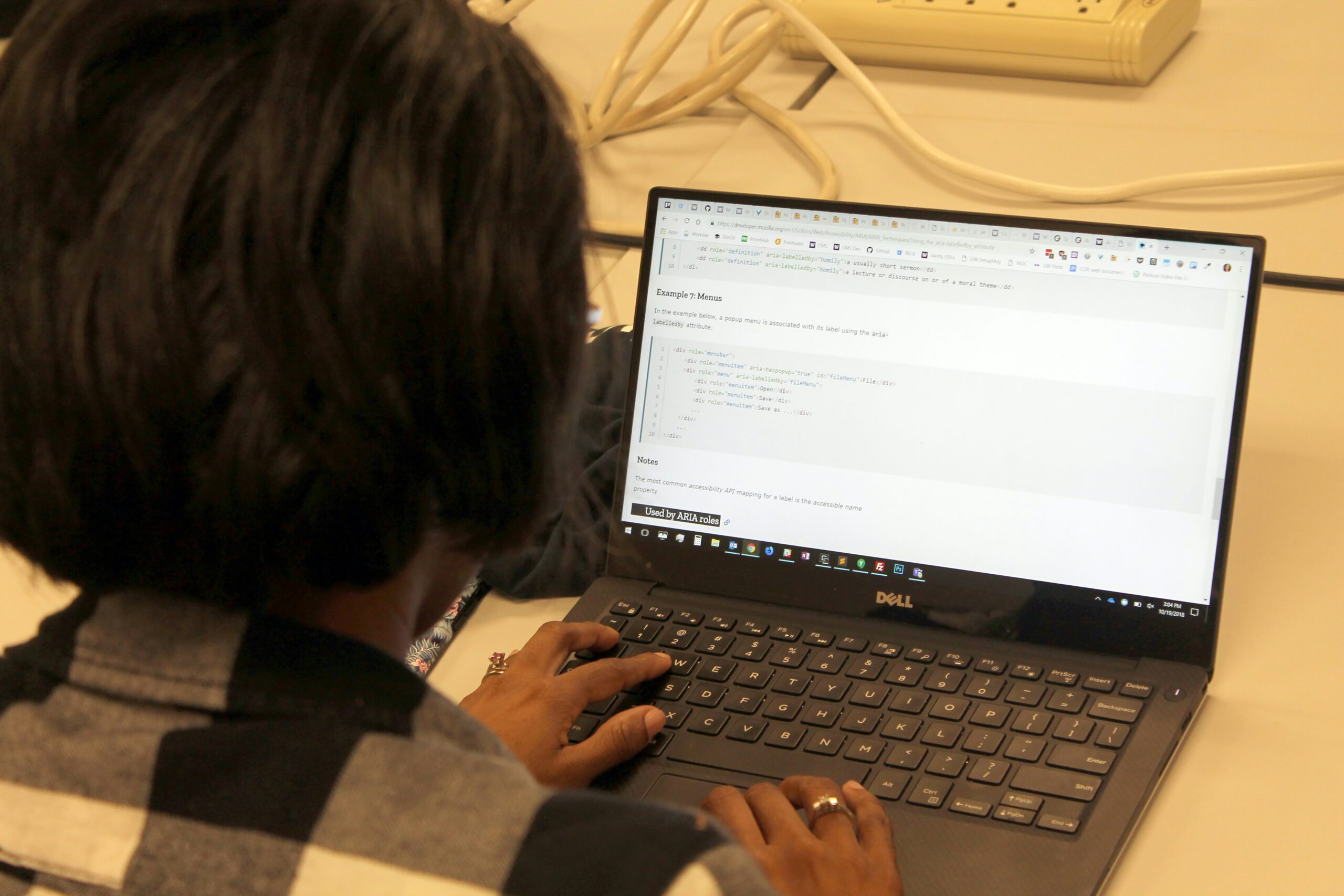 Student creating a scholarship profile online