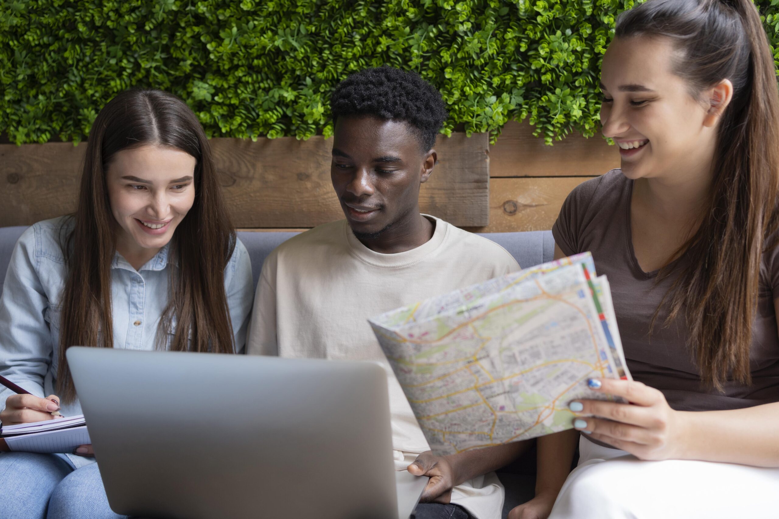 How to Prepare Proof of Community Service for Canada Scholarship Applications