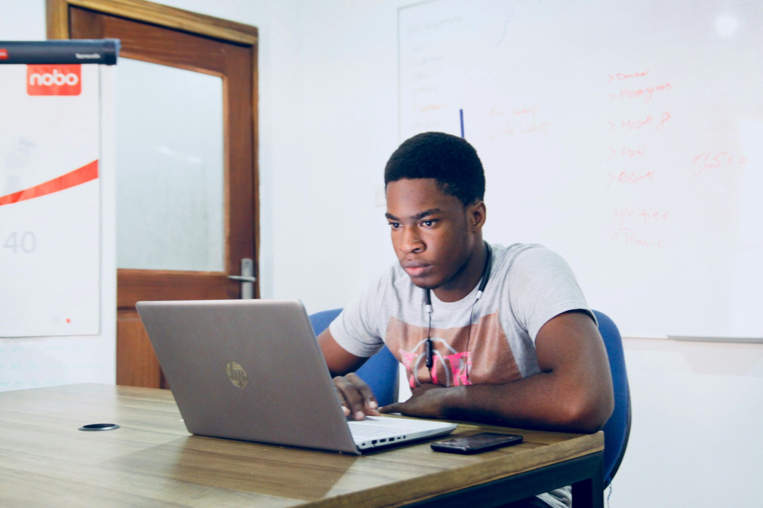 Nigerian students searching for scholarship opportunities